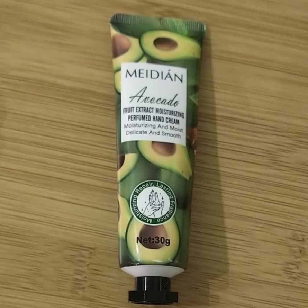 MEIDIAN Avocado Perfumed Hand Cream - Green
